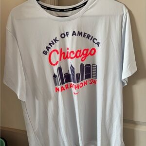 Nike Men's White Chicago Marathon '24 Top